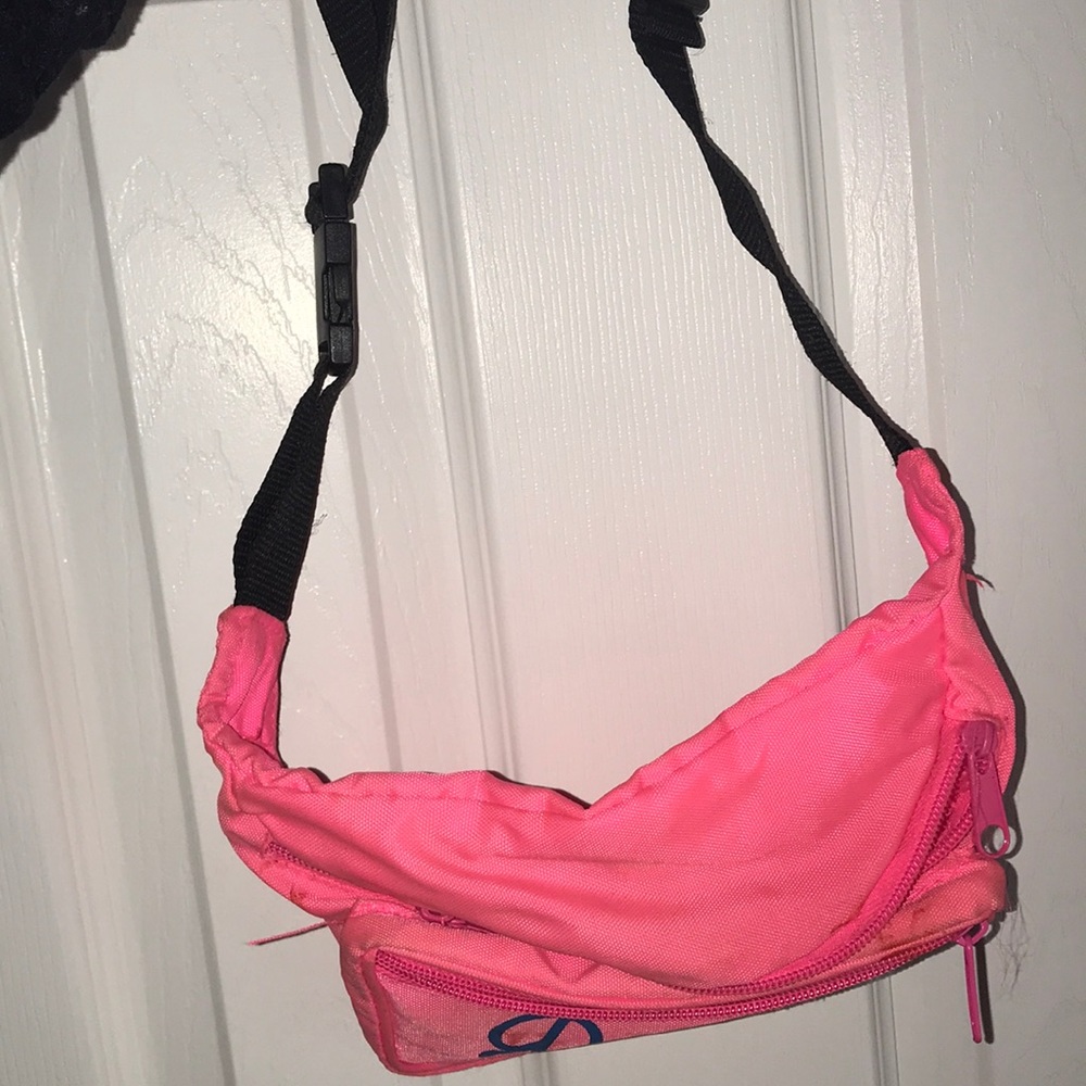 Fanny pack